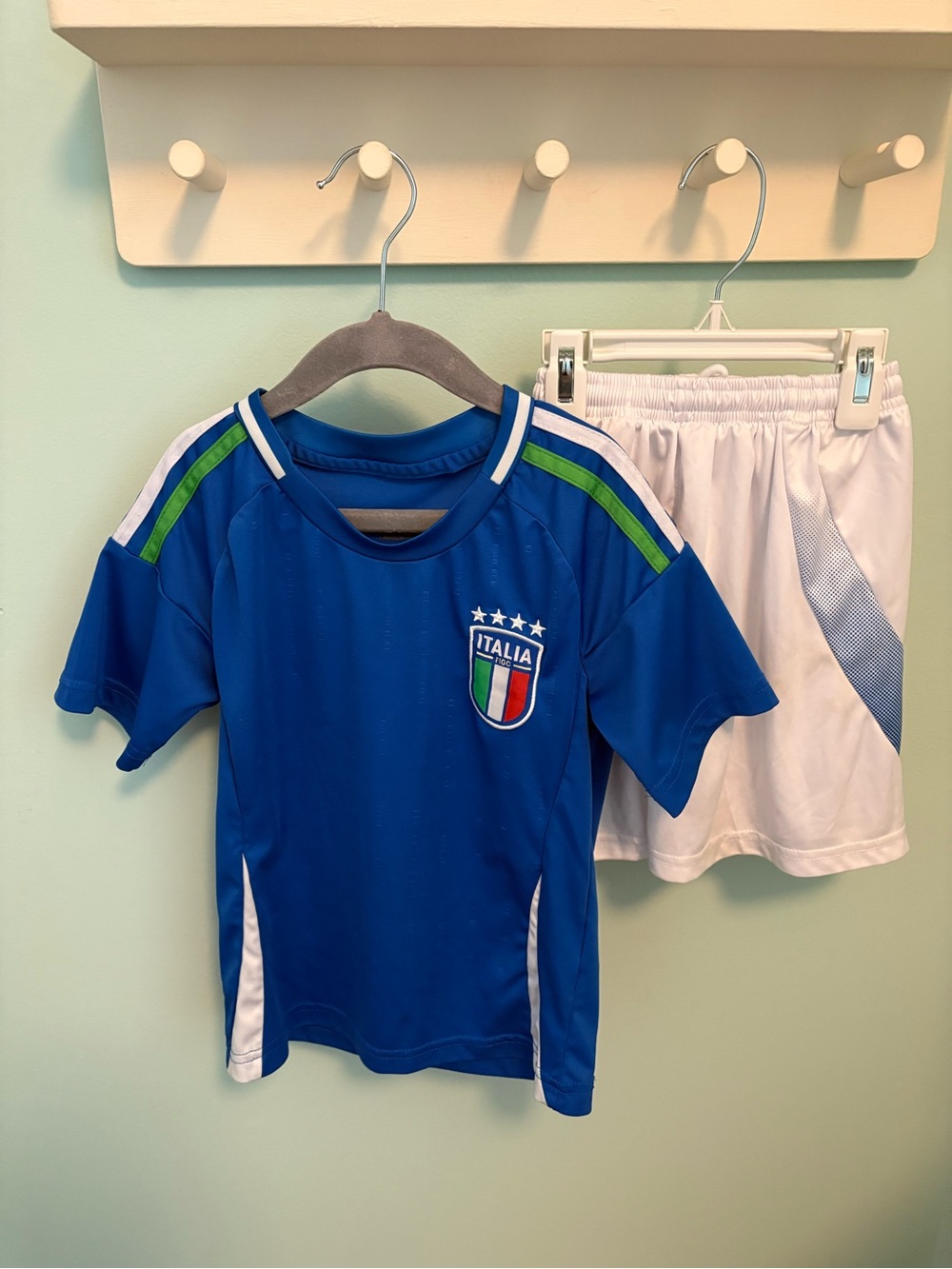 Italia Soccer Jersey & White Shorts Set